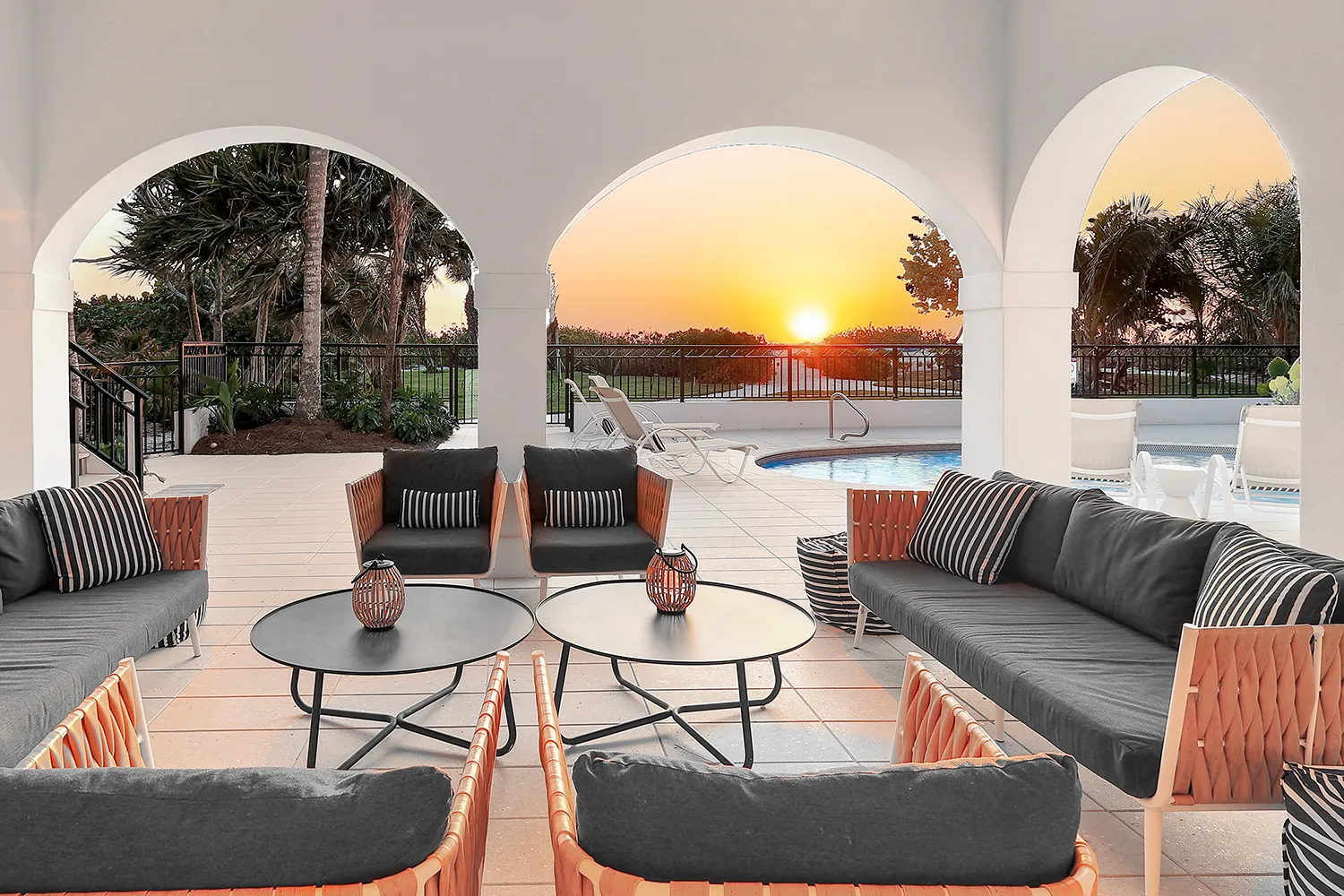 Drip Castle: Sea Palm Luxury Estate