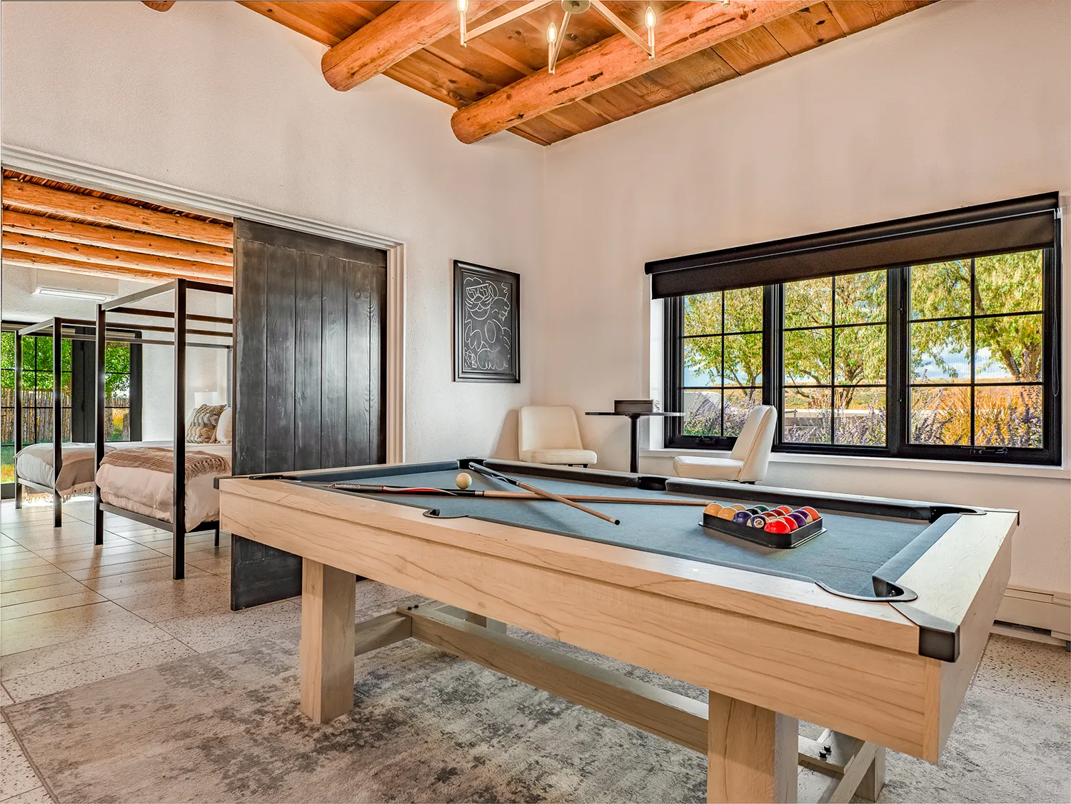 Drip Castle: Gem Hacienda